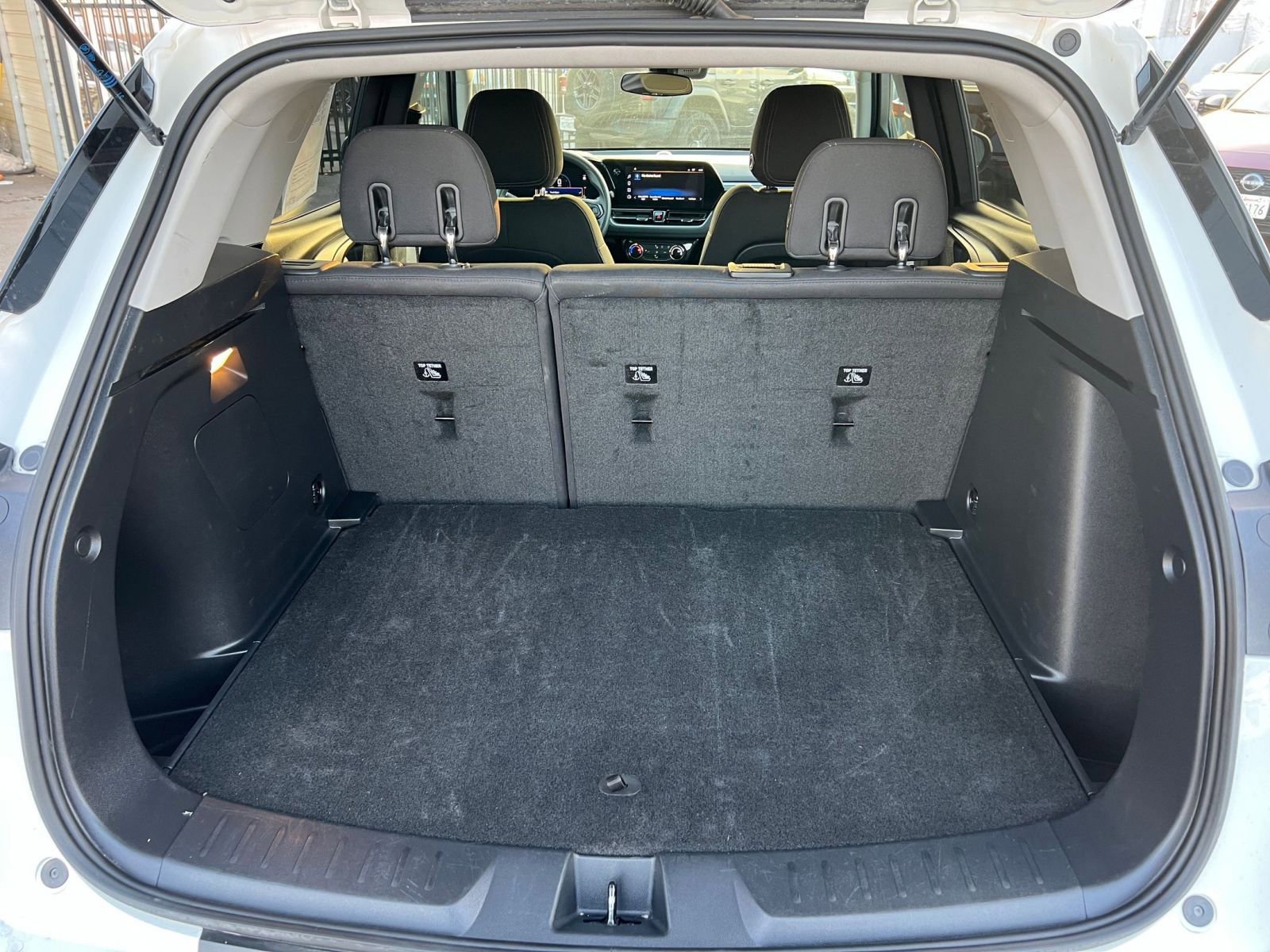 Used 2025 Chevrolet TrailBlazer LT image 29