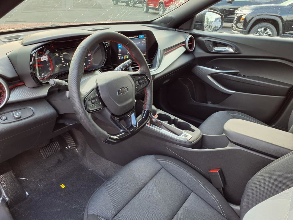 New 2025 Chevrolet Trax RS w/ Driver Confidence Package image 10