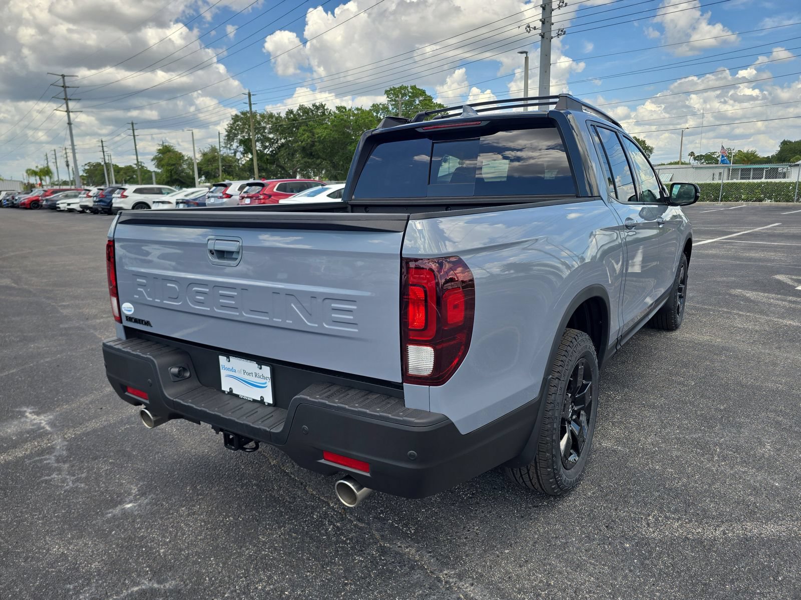 New 2026 Honda Ridgeline Black Edition image 4