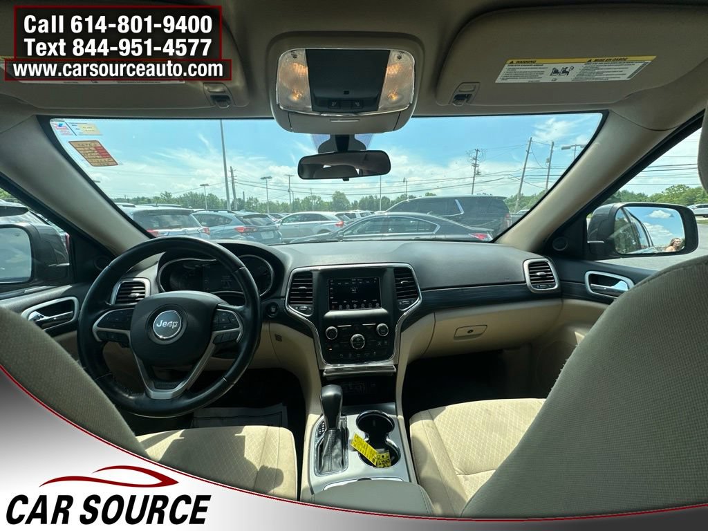 Used 2021 Jeep Grand Cherokee Laredo AWD/4WD image 19