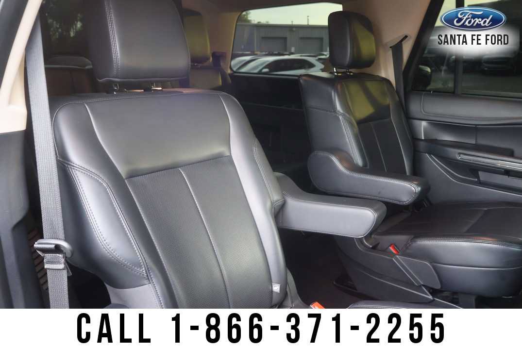 Used 2024 Ford Expedition XLT RWD image 25