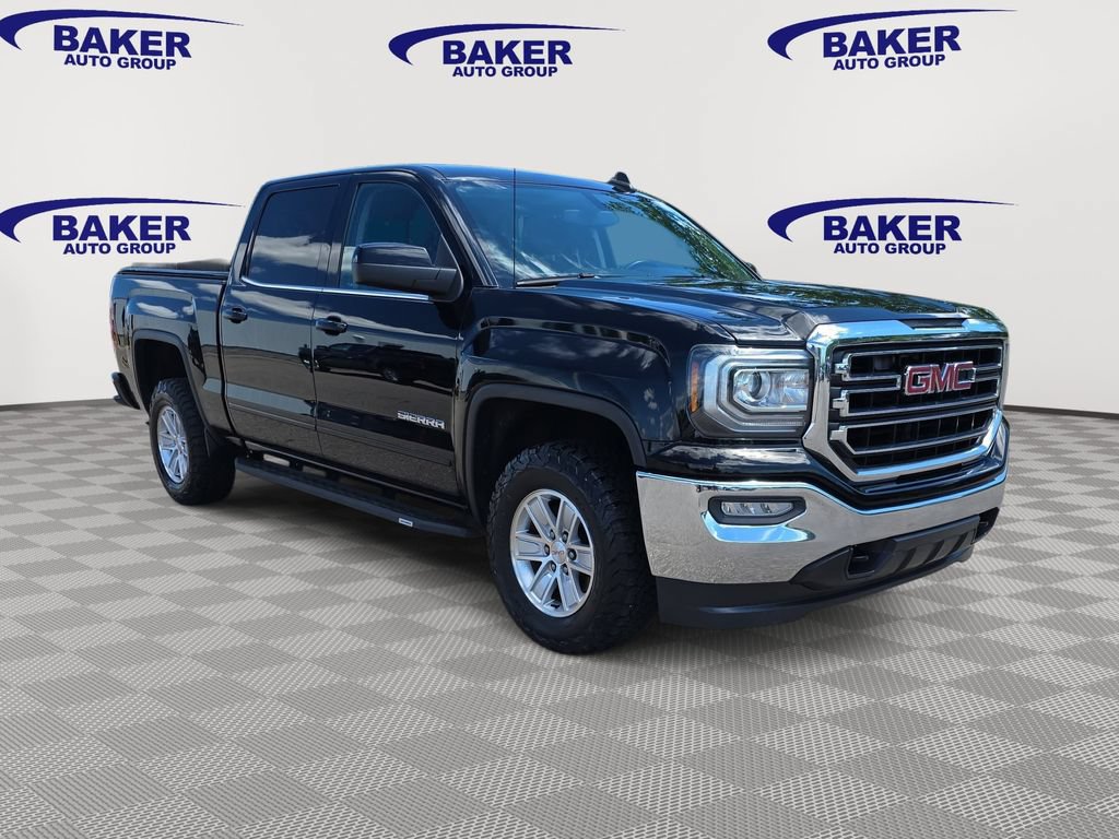Used 2017 GMC Sierra 1500 SLE w/ SLE Value Package AWD/4WD image 3
