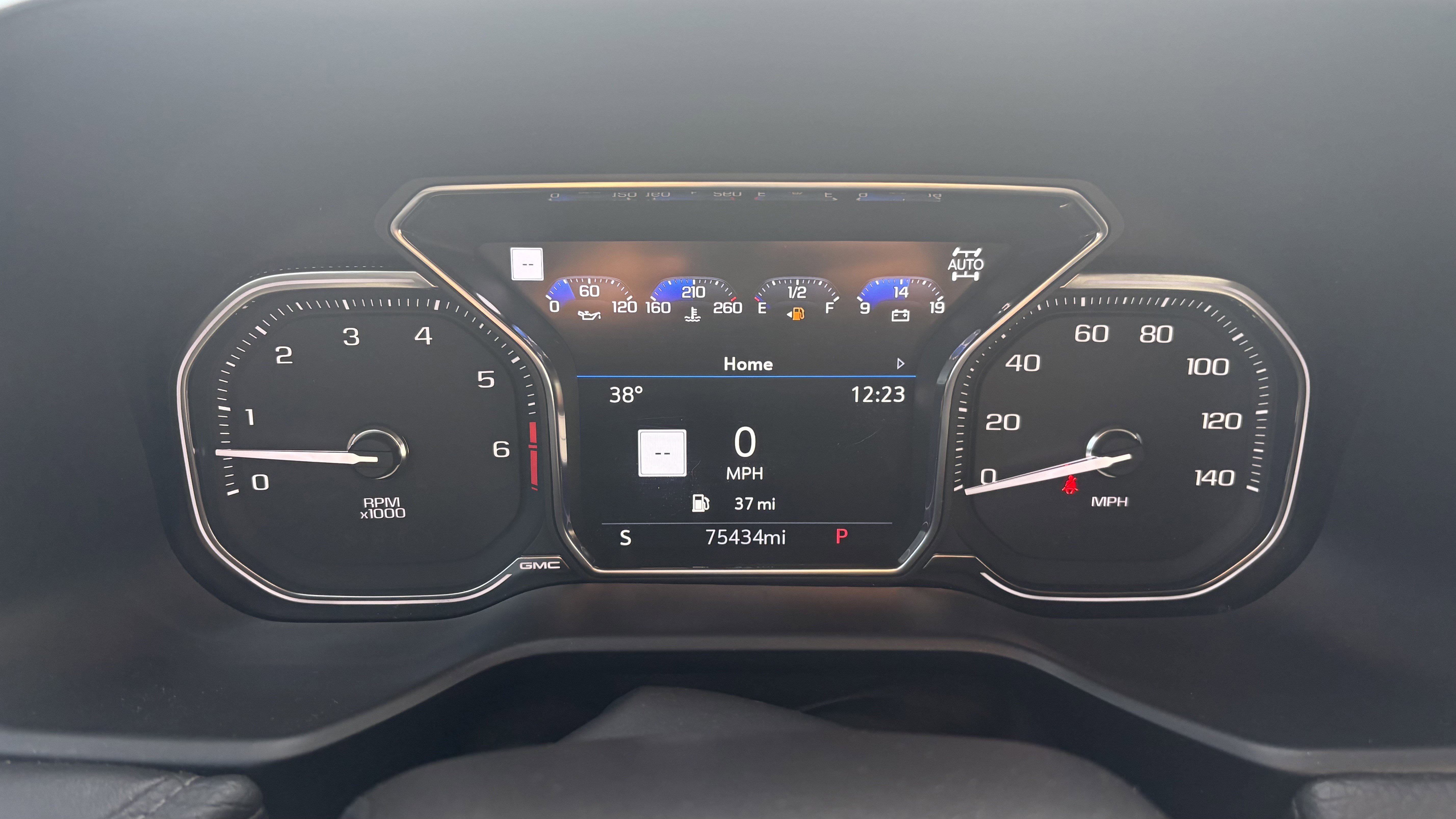 Used 2021 GMC Yukon Denali image 22