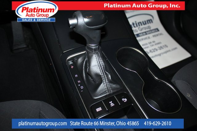 Used 2016 Kia Sorento LX image 19