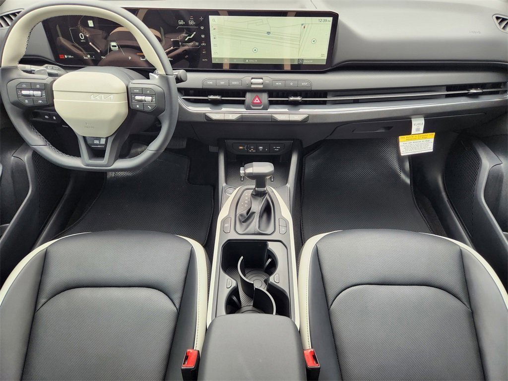New 2025 Kia K4 GT-Line w/ GT-Line Premium Package image 28