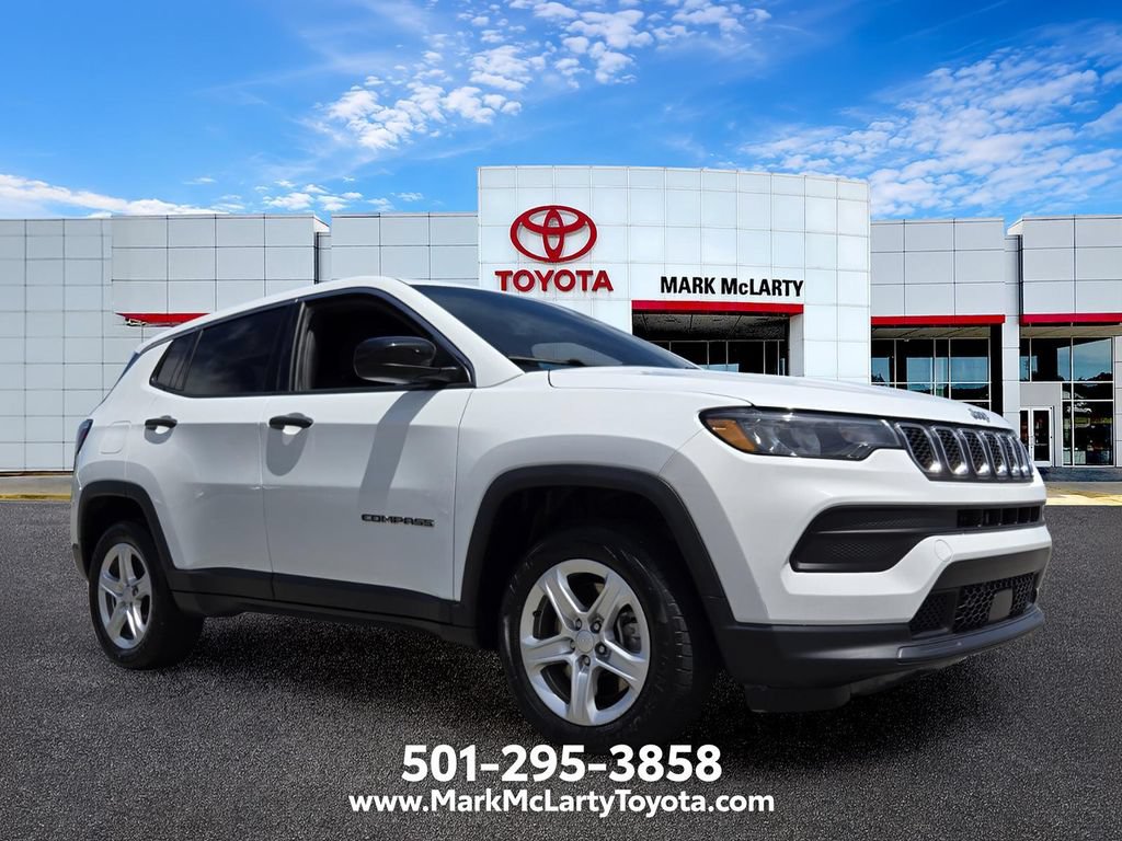 Used 2023 Jeep Compass Sport AWD/4WD image 7