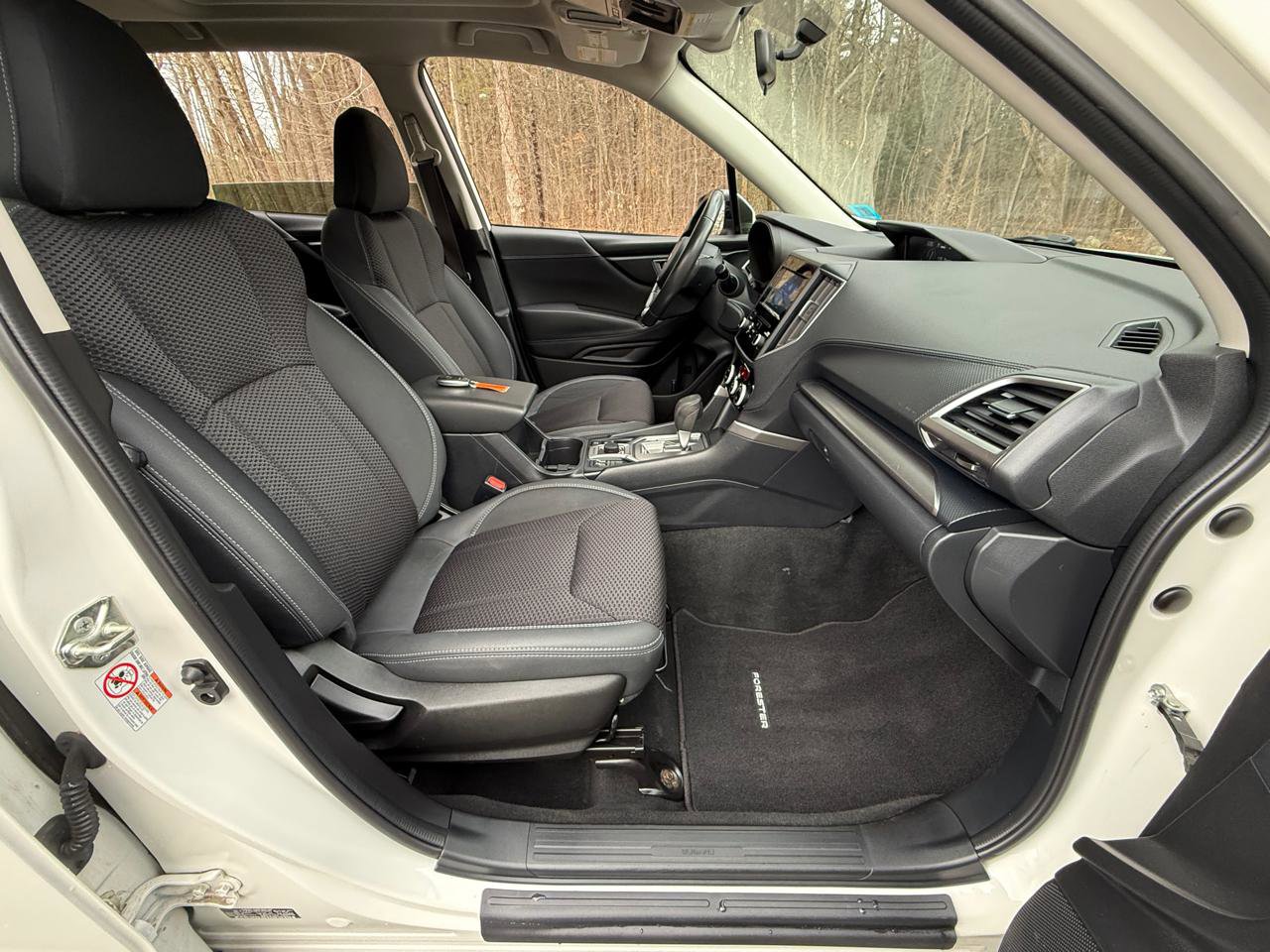Used 2019 Subaru Forester Premium AWD/4WD image 31