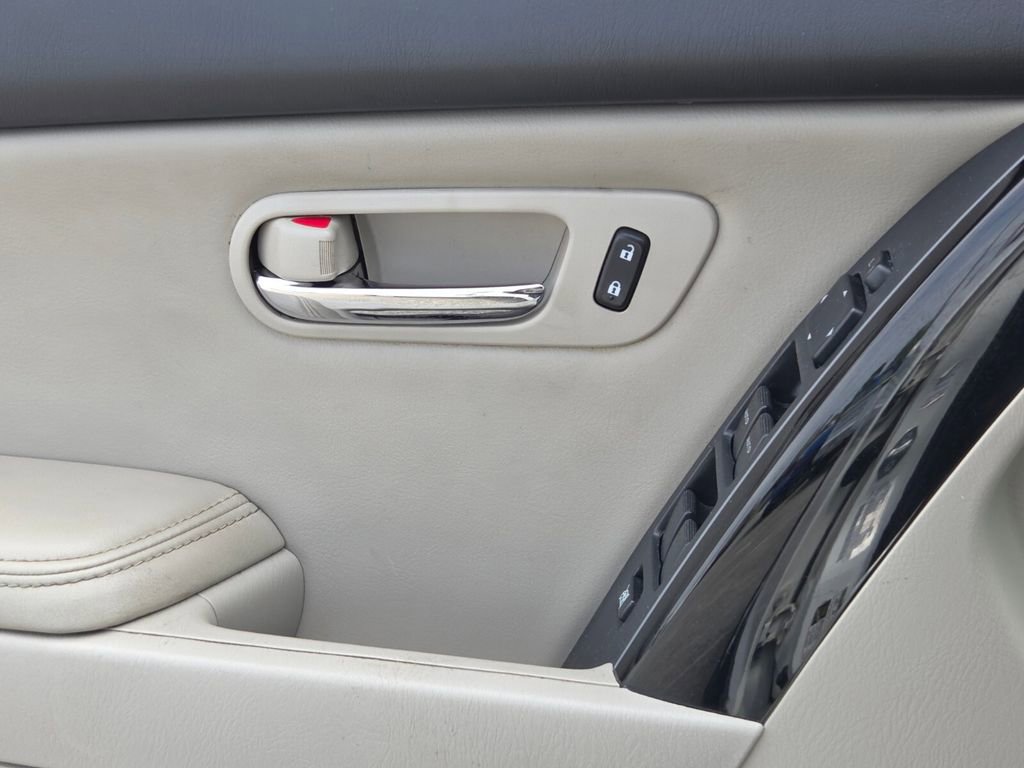 Used 2012 MAZDA CX-9 Touring image 26