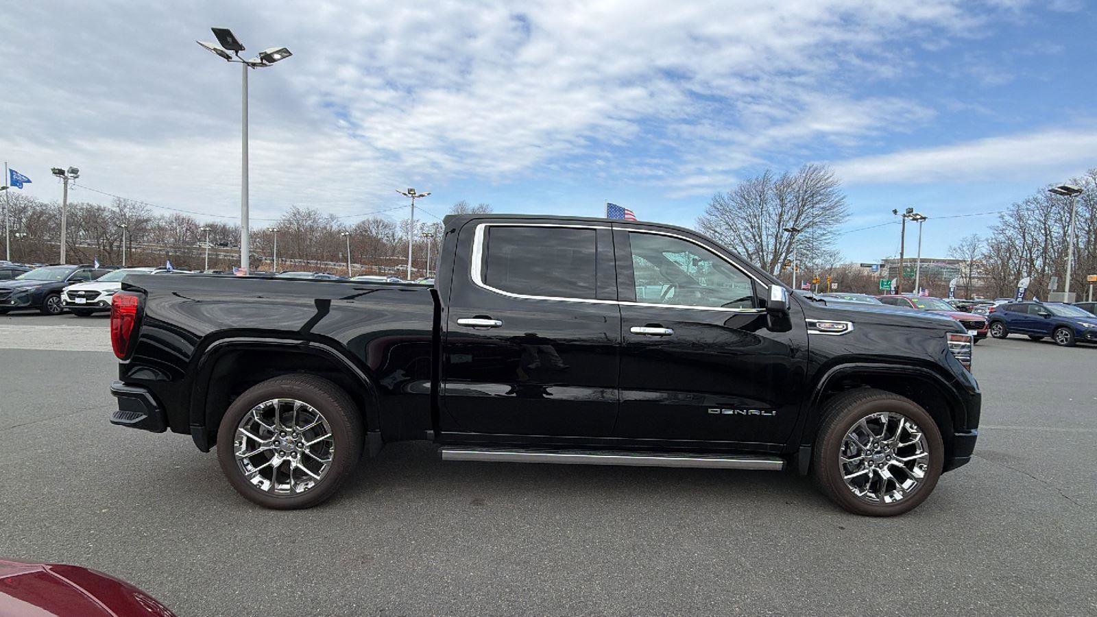 New 2025 GMC Sierra 1500 Denali w/ Denali Reserve Package image 8