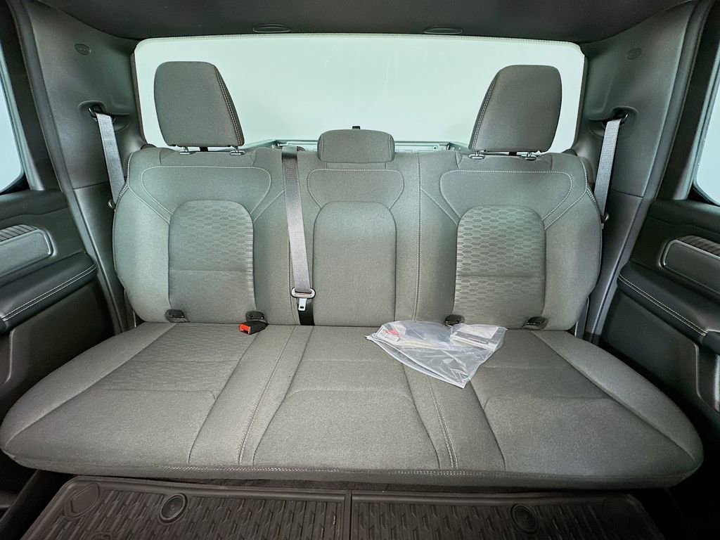 New 2026 RAM 1500 Big Horn AWD/4WD image 10