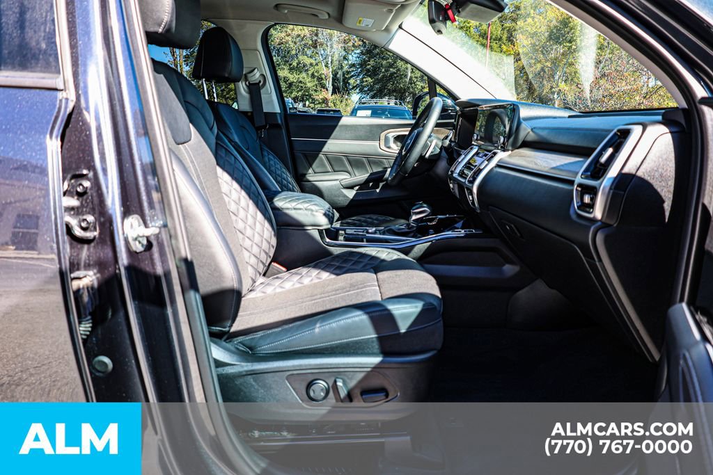 Used 2022 Kia Sorento SX Prestige image 19