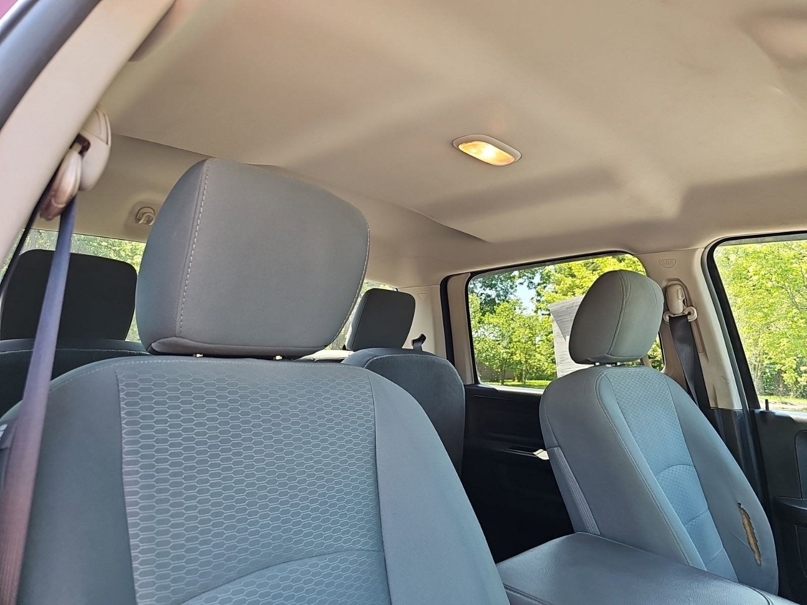 Used 2015 RAM 2500 Tradesman w/ Chrome Appearance Group AWD/4WD image 12