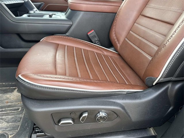Used 2024 GMC Sierra 2500 Denali Ultimate image 22
