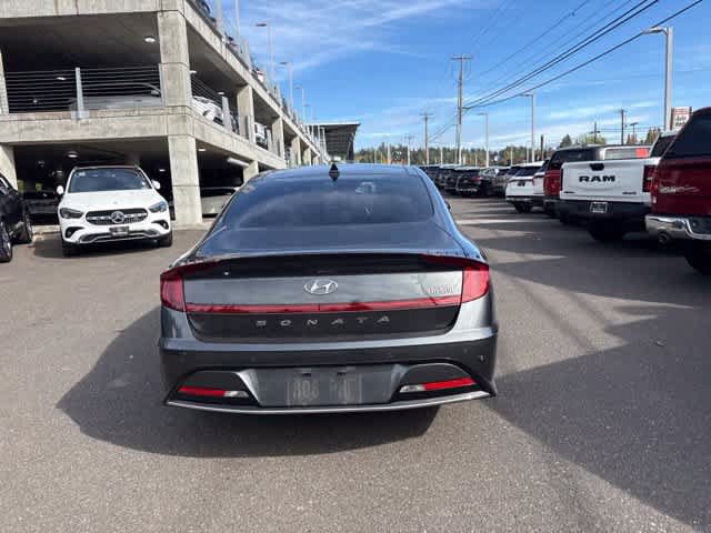 Used 2023 Hyundai Sonata Limited w/ Cargo Package FWD image 6
