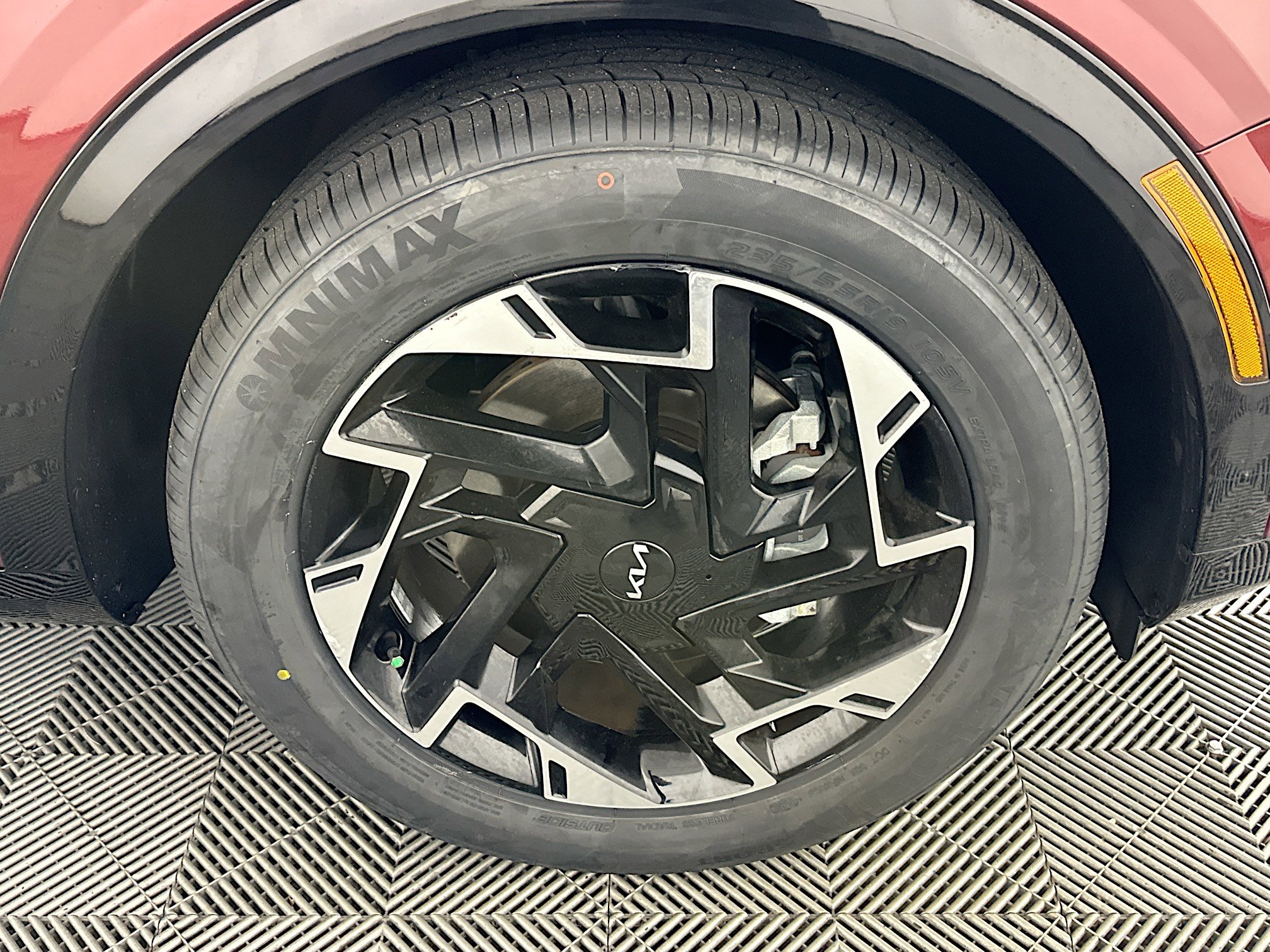 Used 2023 Kia Sportage SX image 11