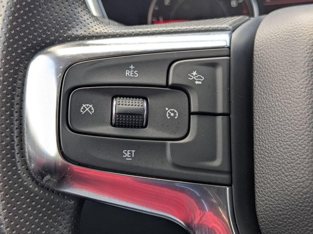 Used 2025 Chevrolet Blazer LT FWD image 21