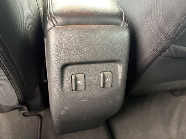 Used 2022 Nissan Kicks SV FWD image 16