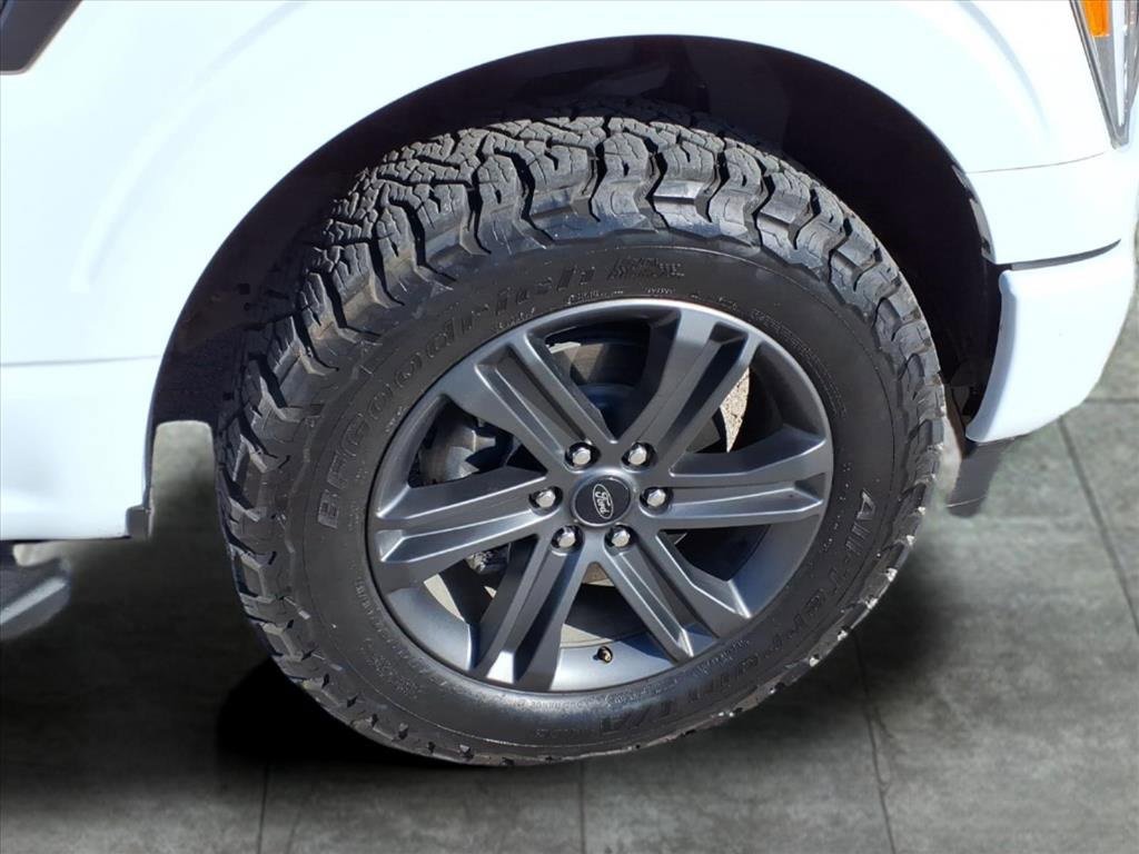 Used 2023 Ford F150 XLT w/ Equipment Group 302A High image 9