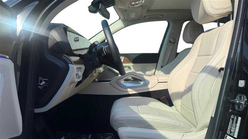 Used 2024 Mercedes-Benz GLE 450e 4MATIC image 10