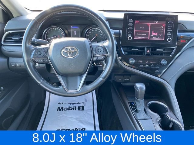 Used 2023 Toyota Camry SE image 6