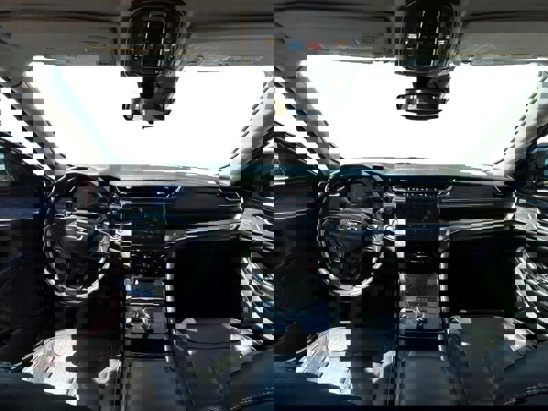 Used 2023 Jeep Grand Cherokee Limited image 58