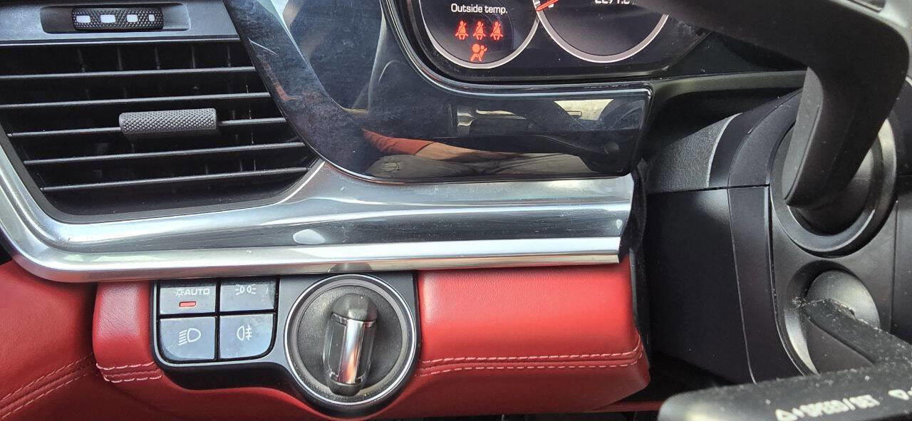 Used 2021 Porsche Panamera 4S image 23