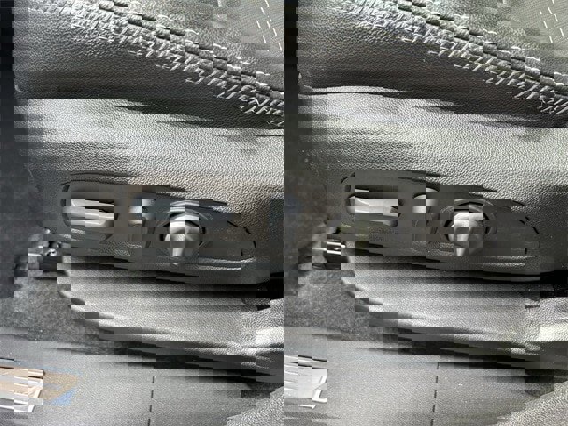 Used 2022 GMC Terrain Denali w/ Denali Premium Package image 22