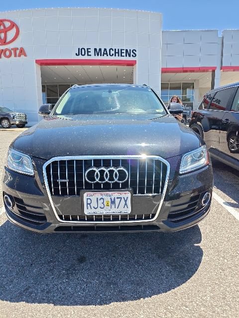 Used 2016 Audi Q5 2.0T Premium Plus w/ Technology Package AWD/4WD image 12