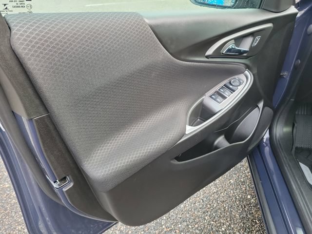 Certified 2025 Chevrolet Malibu RS FWD image 17