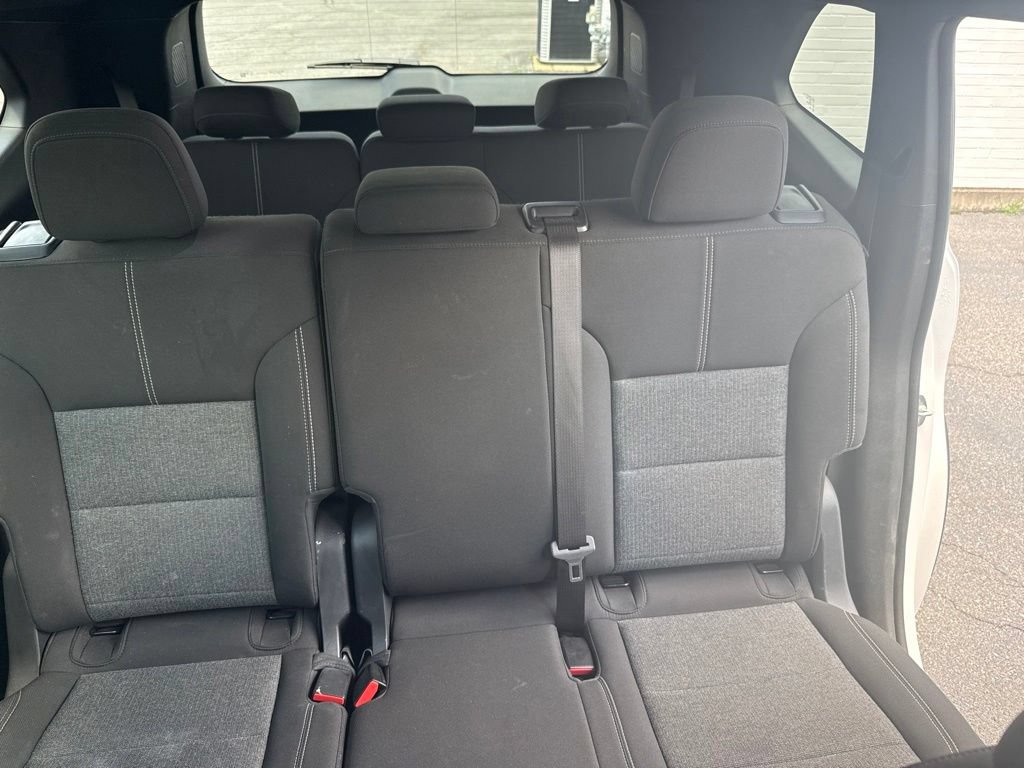 Used 2025 GMC Acadia Elevation FWD image 14