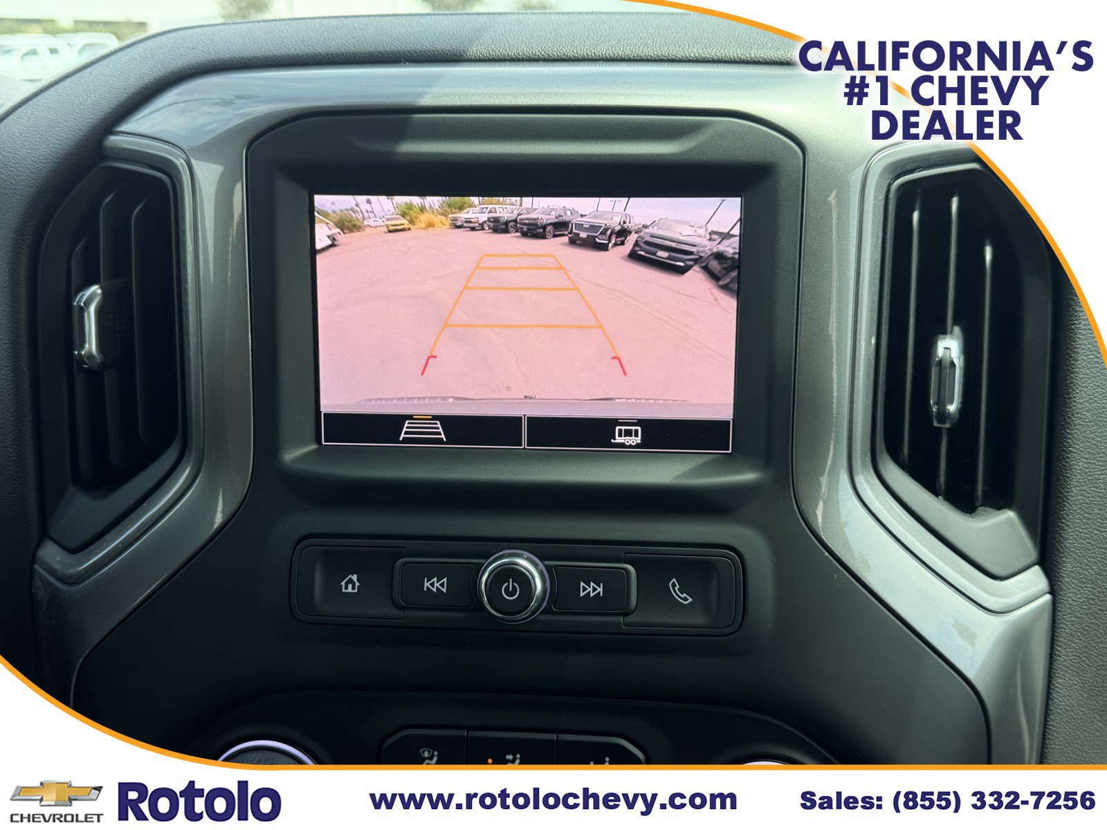 Used 2025 Chevrolet Silverado 1500 Custom Trail Boss w/ Turbomax Blackout Package AWD/4WD image 21
