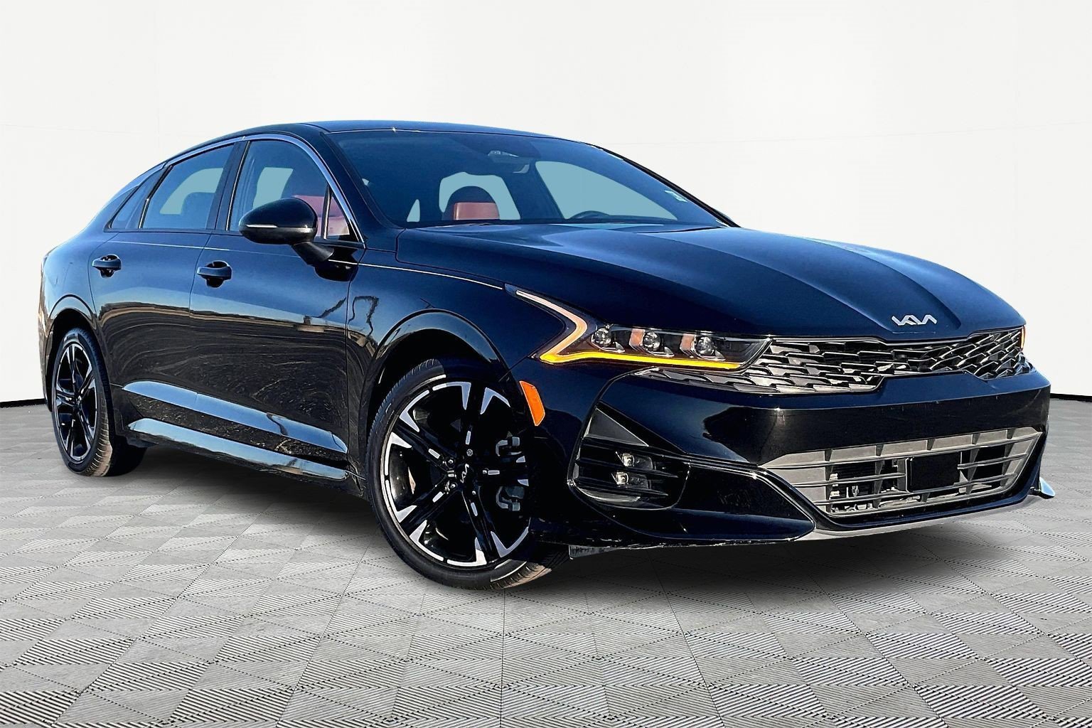 Used 2024 Kia K5 GT-Line w/ GT-Line Premium Package image 1