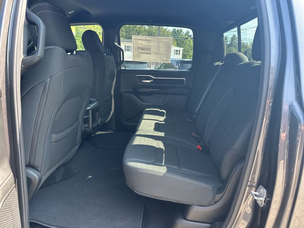 New 2026 RAM 1500 4x4 Crew Cab image 27