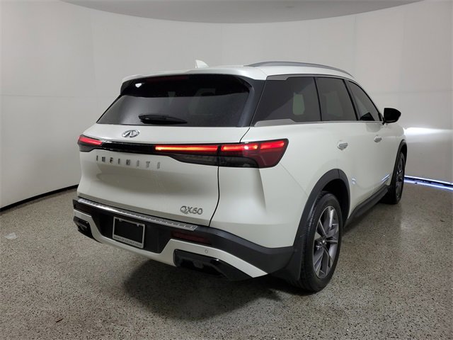 Used 2023 INFINITI QX60 Luxe w/ Cargo Package image 4