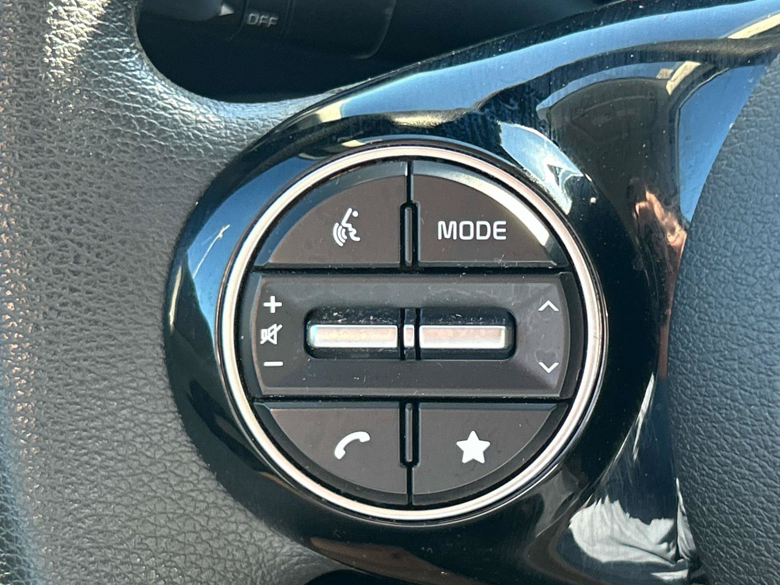 Used 2023 Kia Soul S FWD image 27