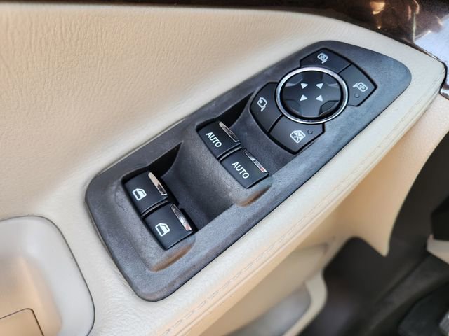 Used 2015 Ford Explorer Limited w/ Equipment Group 301A AWD/4WD image 32