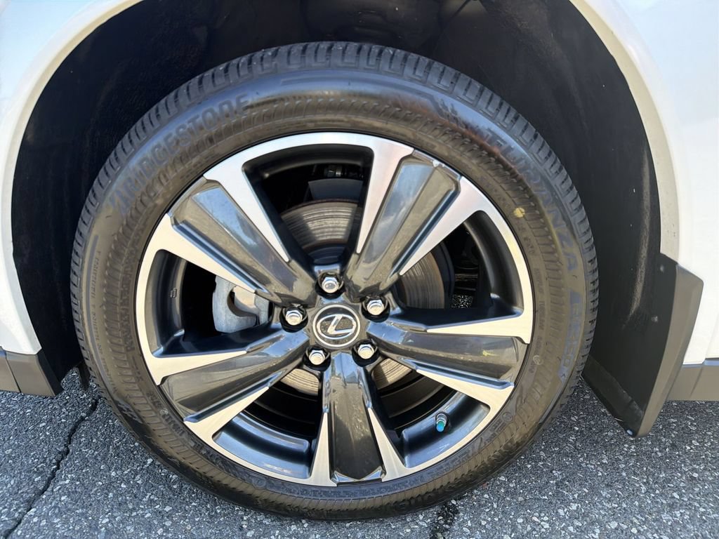 Used 2024 Lexus UX 250h AWD w/ Premium Package image 16