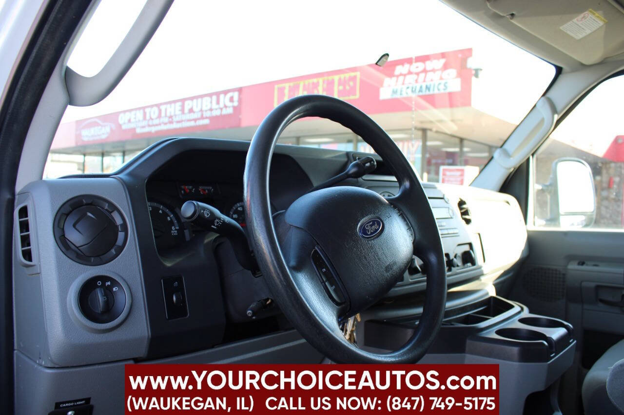 Used 2012 Ford E-350 and Econoline 350 Super Duty w/ Interior Upgrade Pkg RWD image 10