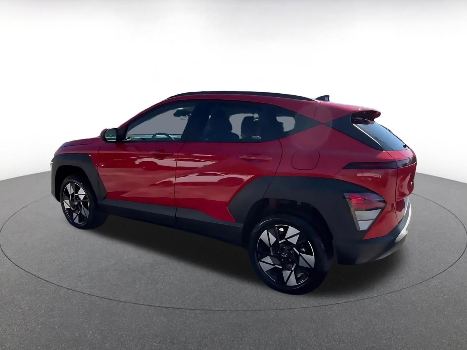 Used 2025 Hyundai Kona SEL image 10
