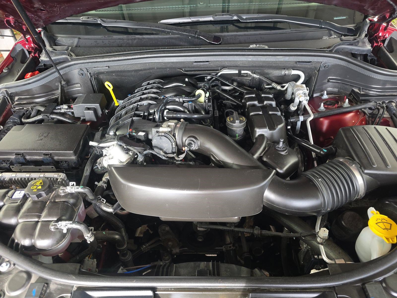 Used 2025 Dodge Durango GT image 17