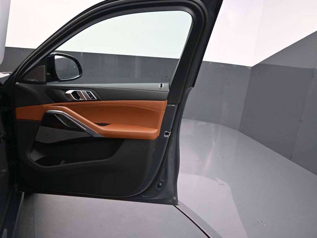 New 2026 BMW X6 xDrive40i AWD/4WD image 25