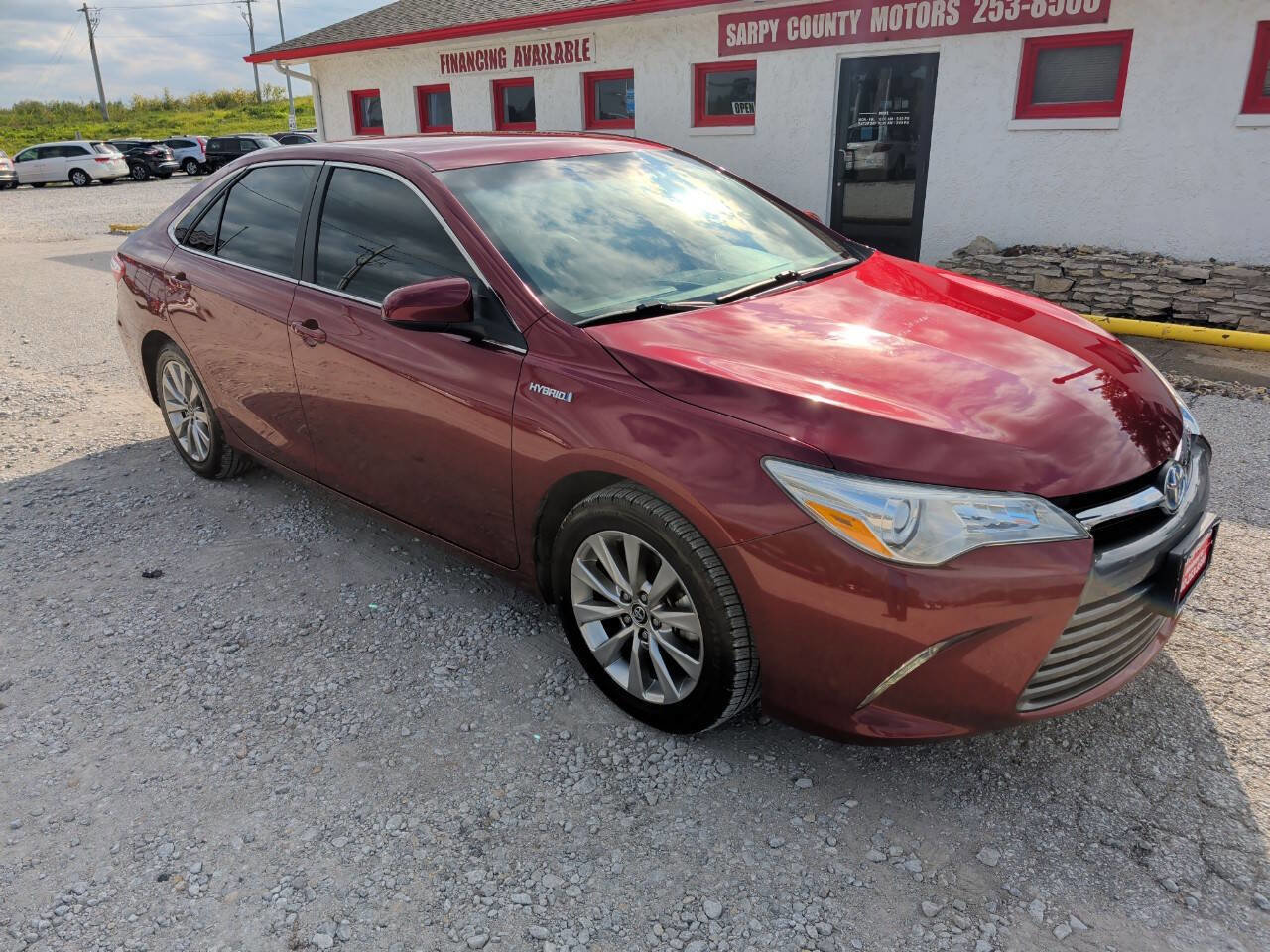 Used 2015 Toyota Camry XLE image 1
