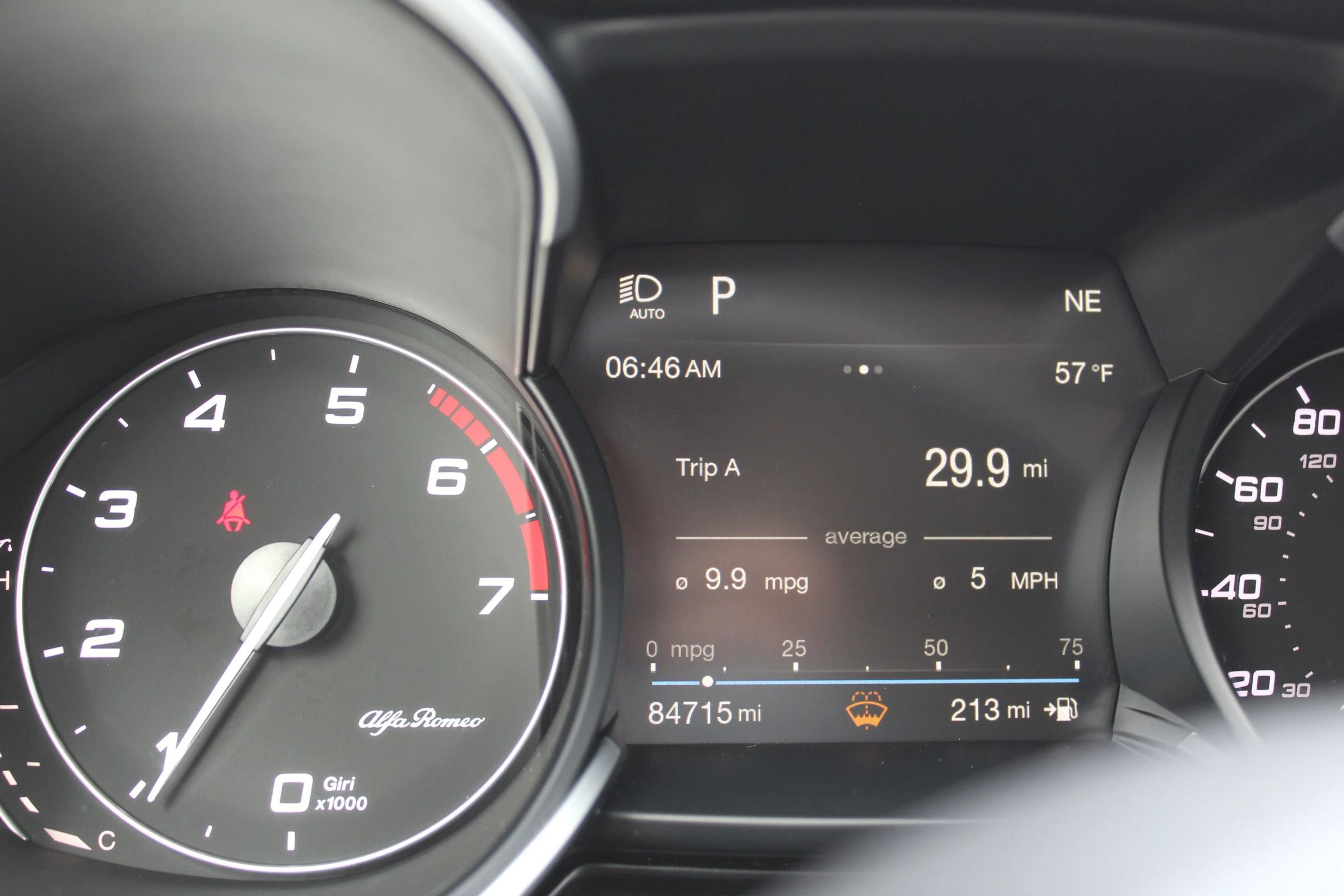 Used 2019 Alfa Romeo Stelvio Ti Lusso w/ Quick Order Package 22X Lusso AWD/4WD image 31