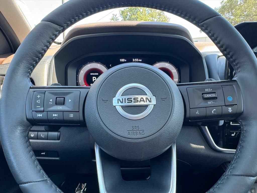 Certified 2021 Nissan Rogue Platinum FWD image 18
