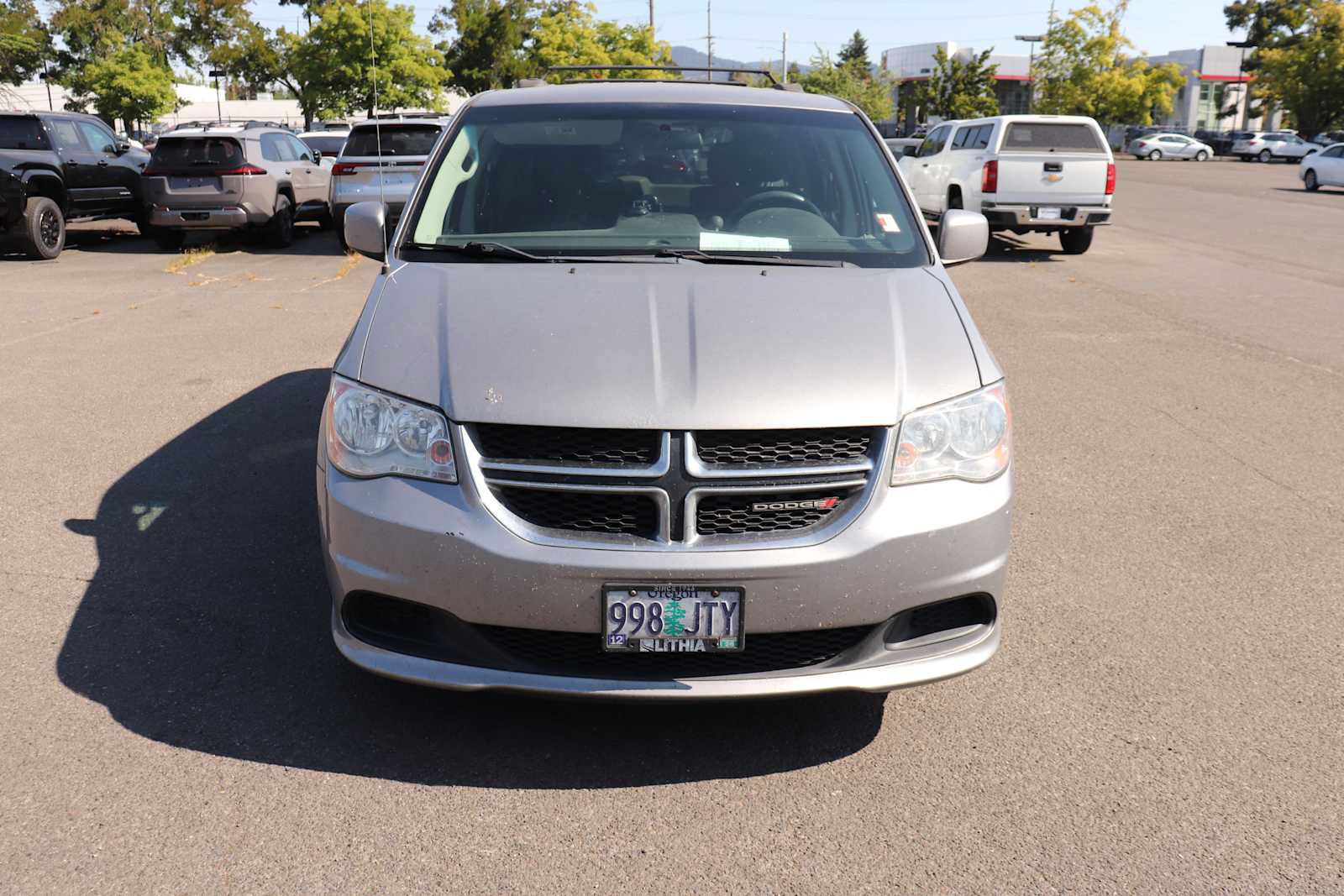 Used 2016 Dodge Grand Caravan SXT FWD video 2