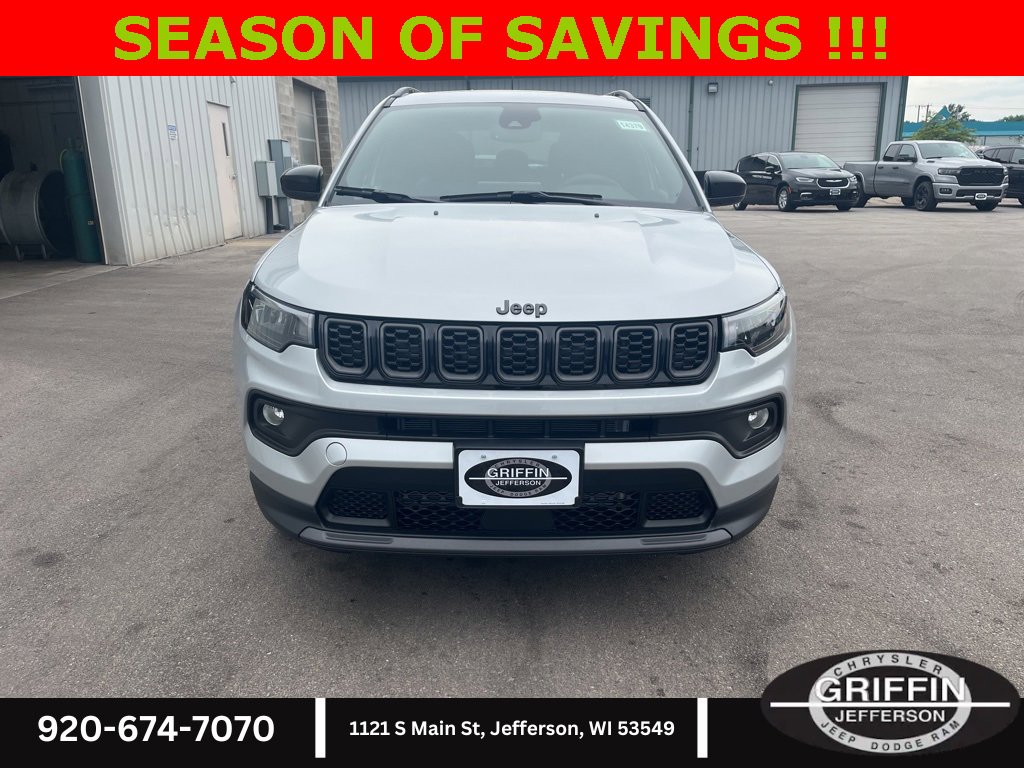 New 2025 Jeep Compass Latitude w/ Sun & Sound Group image 6