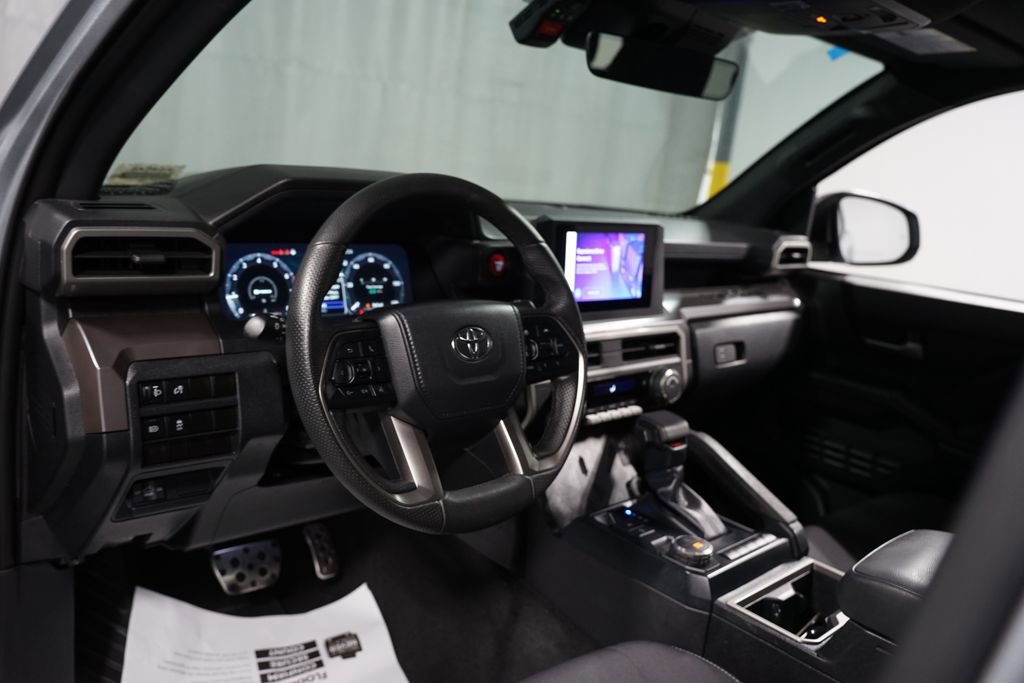 Used 2024 Toyota Tacoma TRD Sport image 12