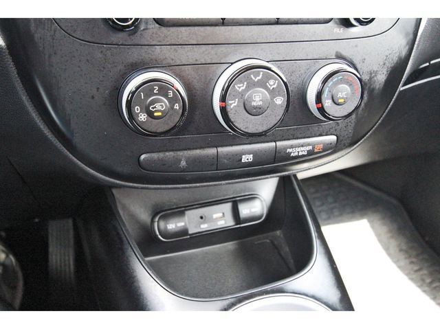 Used 2016 Kia Soul + image 25