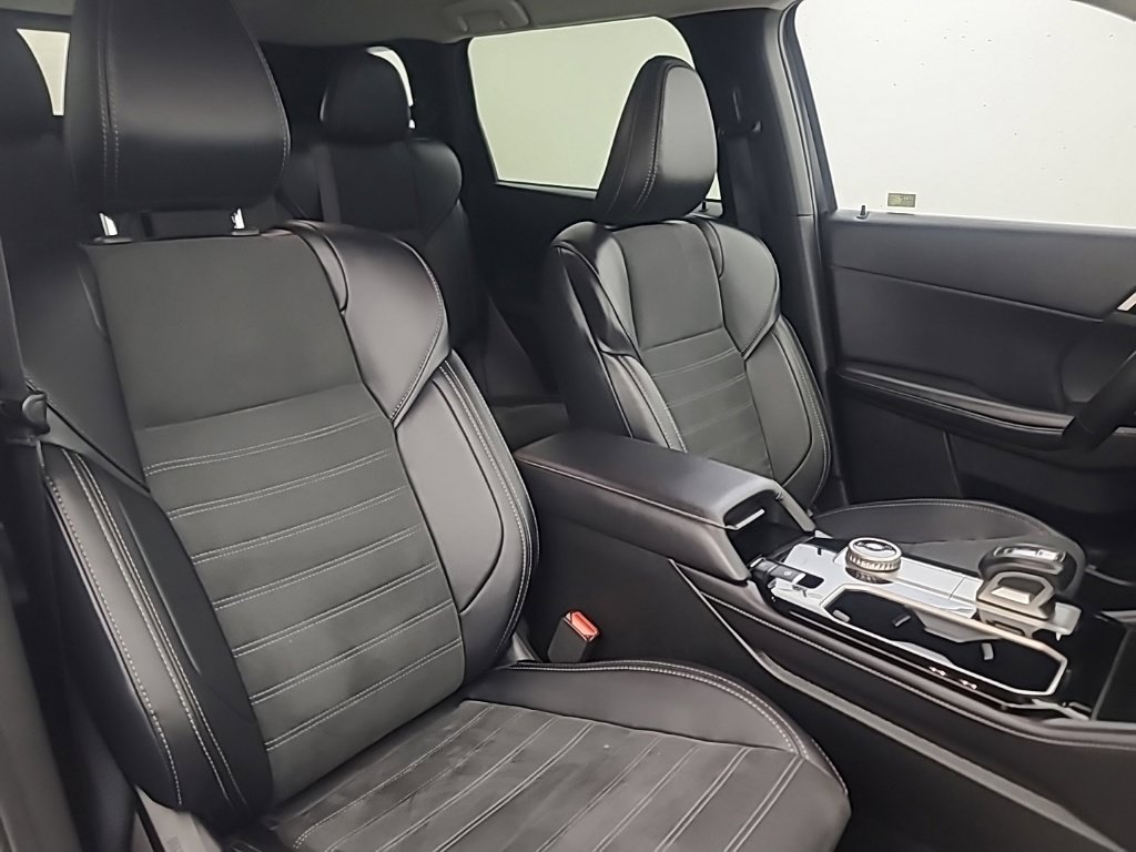 Used 2025 Mitsubishi Outlander SE AWD/4WD image 15