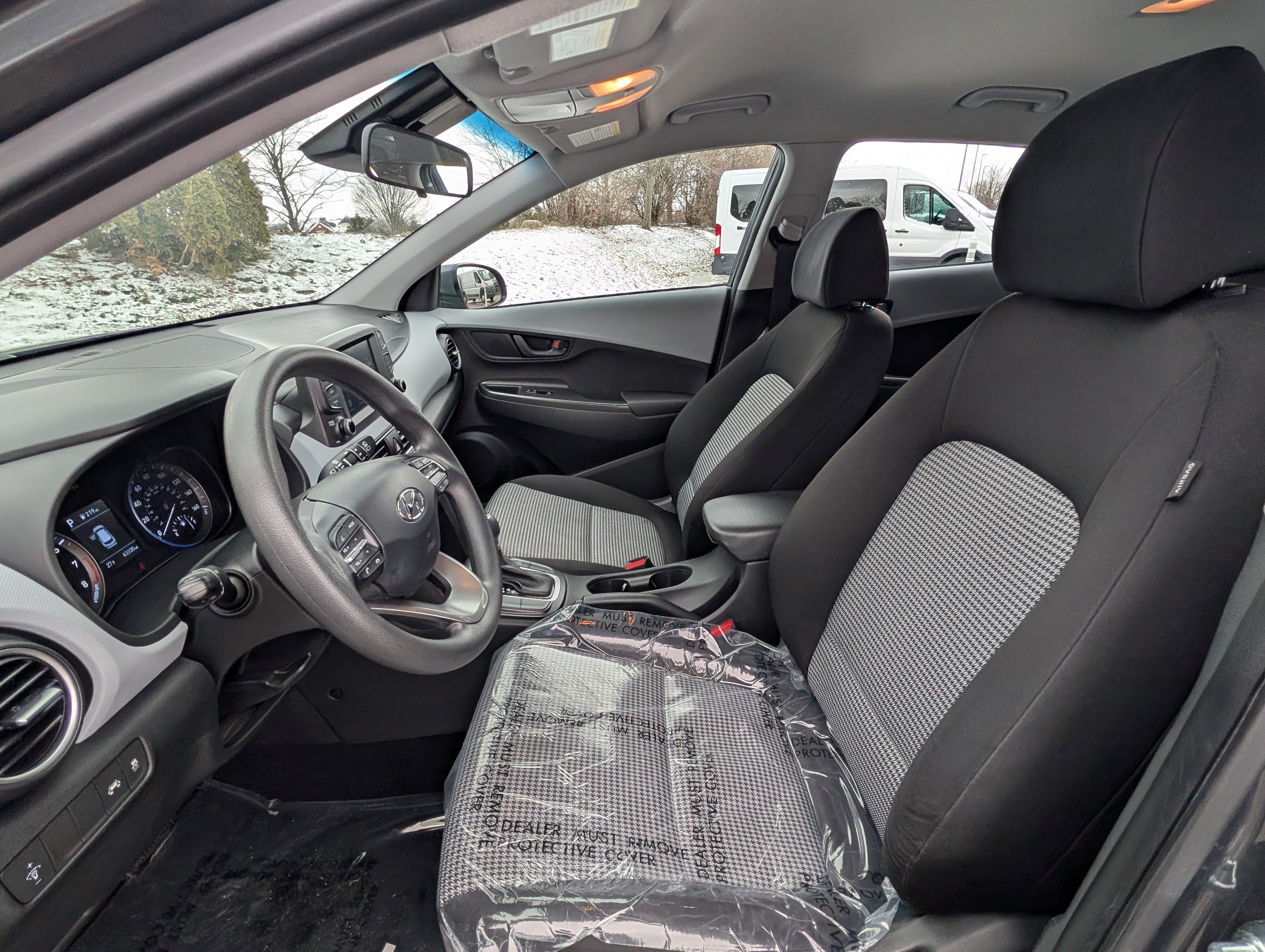 Used 2021 Hyundai Kona SE w/ Cargo Package image 10